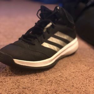 Adidas Isolation 2 (C75911) (Men’s 7.5)